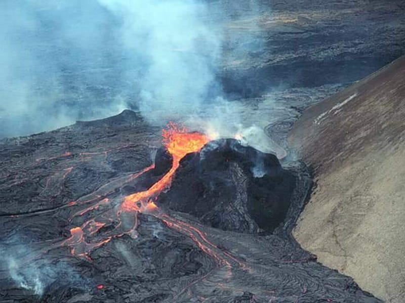 苏教版科学六年级上火山和地震.ppt_第3页